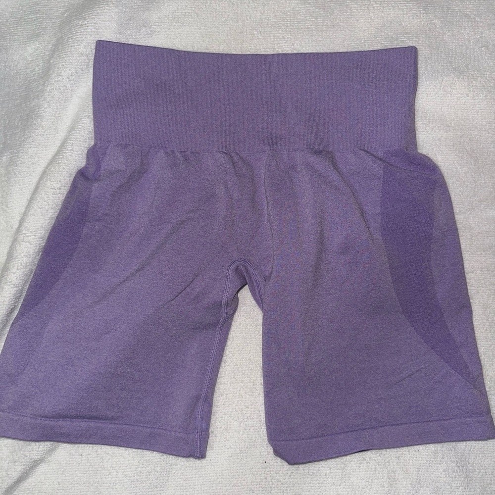 NVGTN small Lilac Contour Seamless Shorts